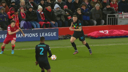 葡萄牙体育欧冠战拜仁大胆变阵，西芒昆达重返首发