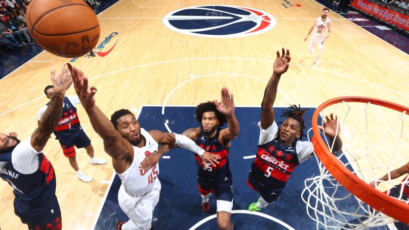 任骏飞接班人！广东男篮18岁小将王洪泽高效砍下15分8板3助攻