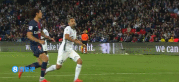 特巴斯：皇马主席和电视台反对一切，是他们而非巴萨在搞对立（特巴斯：皇马主席与电视台逢事必反，挑起对立的并非巴萨）