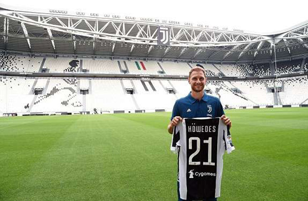 董健称球队首战CBA强队显不足，将努力提升水平