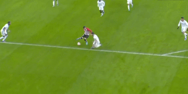 广东一夜3消息！杜锋或重返国家队，胡明轩遭围攻，徐杰沉冤得雪