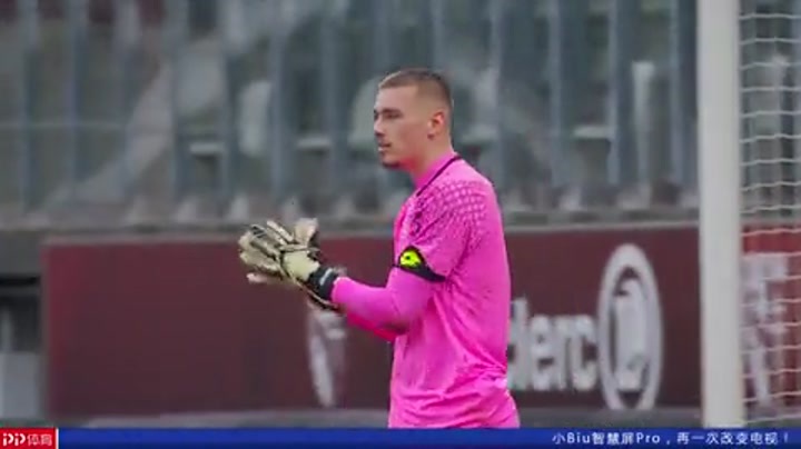 意甲半场：弗格森多次造险，罗马0-0科莫（意甲半场：弗格森屡造险情，罗马暂0-0科莫）